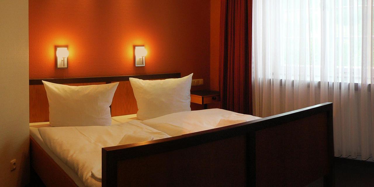 Haus Des Volkes - Das Bauhaushotel Probstzella Dış mekan fotoğraf